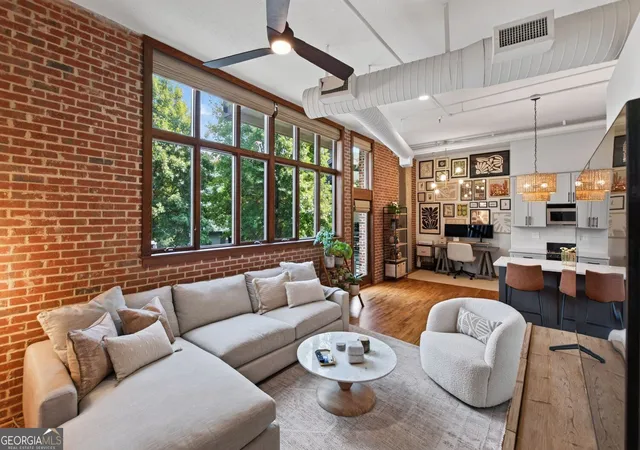Photo 3 of Sale Pending at 640 Glen Iris Dr Ne #312, Atlanta, GA 30308 | MLS# 10843058 | Listing updated on 2026-09-17