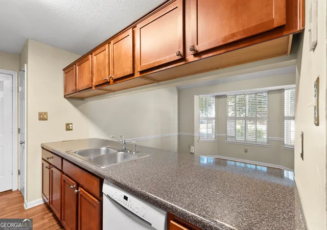 Photo 3 of Single family home for sale at 1110 Windsong Way, Warner Robins, GA 31088 | MLS# 10880132 | Listing updated on 2026-10-28