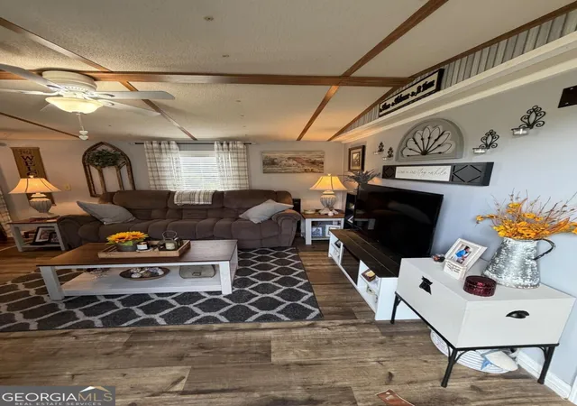 Photo 3 of Single family home for sale at 1675 N Highway 19, Glenwood, GA 30428 | MLS# 10842985 | Listing updated on 2026-09-23
