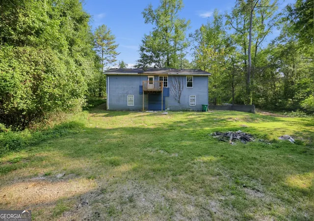 Photo 3 of Single family home for sale at 7694 Rockbridge Rd, Lithonia, GA 30058 | MLS# 10847374 | Listing updated on 2026-09-18