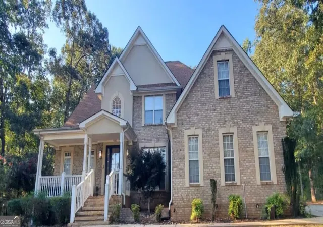 Photo 1 of Single family home for sale at 6640 Ashebrooke Dr, Douglasville, GA 30135 | MLS# 10843405 | Listing updated on 2026-09-10