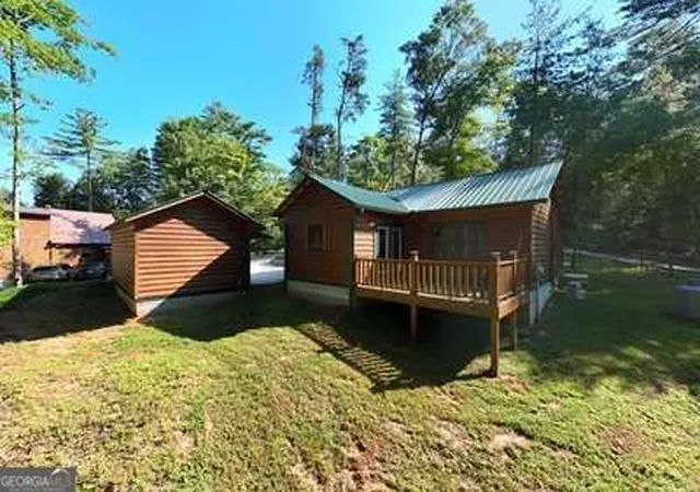 Photo 3 of Single family home for sale at 305 Whispering Hills Rd, Murphy, NC 28906 | MLS# 10840386 | Listing updated on 2026-09-18