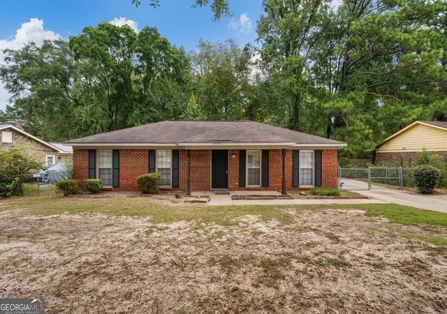 Photo 1 of Single family home for sale at 5453 Cranston Dr, Columbus, GA 31907 | MLS# 10848506 | Listing updated on 2026-09-18