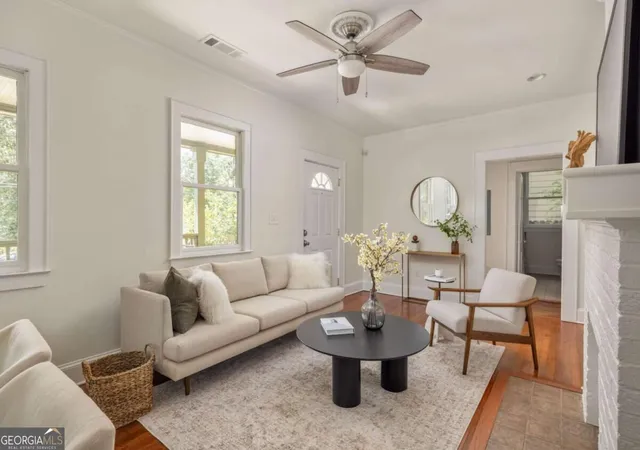 Photo 3 of Single family home for sale at 1514 Marbut Ave Se, Atlanta, GA 30316 | MLS# 10839574 | Listing updated on 2026-09-11