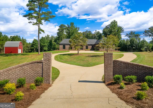 Photo 3 of Single family home for sale at 1360 Gum Crk Airport Rd, Roopville, GA 30170 | MLS# 10837899 | Listing updated on 2026-09-02