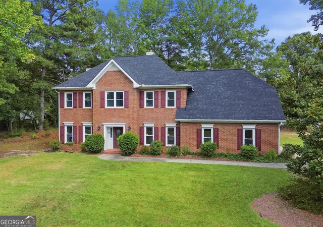 Photo 1 of Single family home for sale at 2730 Wynford Ave SW, Marietta, GA 30064 | MLS# 10853246 | Listing updated on 2026-10-10