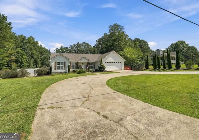 Photo 2 of Single family home for sale at 1080 Hobson Rd, Jasper, GA 30143 | MLS# 10849718 | Listing updated on 2026-09-28