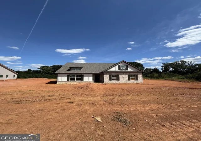 Photo 3 of Single family home for sale at 1098 Windy Hl Rd, Jefferson, GA 30549 | MLS# 10843205 | Listing updated on 2026-09-10