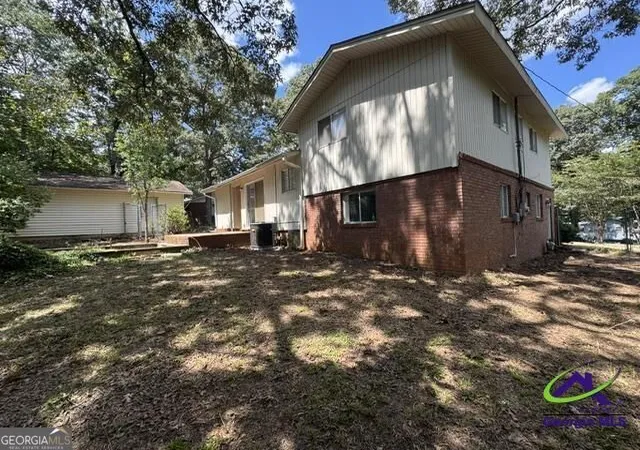 Photo 17 of Single family home for sale at 111 Glendale Ct, Warner Robins, GA 31088 | MLS# 10840707 | Listing updated on 2026-09-04