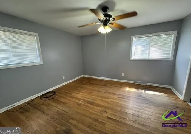 Photo 3 of Single family home for sale at 111 Glendale Ct, Warner Robins, GA 31088 | MLS# 10840707 | Listing updated on 2026-10-26