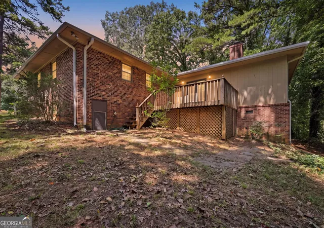 Photo 2 of Single family home for sale at 44 Elm Dr, Toccoa, GA 30577 | MLS# 10839494 | Listing updated on 2026-09-04