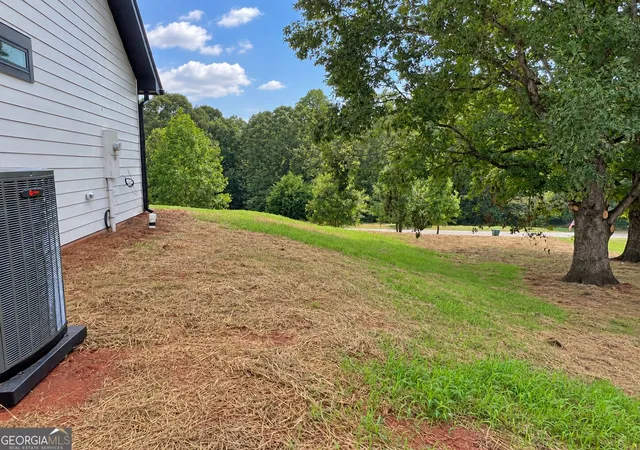 Photo 22 of Single family home for sale at 373 Stonington Dr, Mount Airy, GA 30563 | MLS# 10848354 | Listing updated on 2026-10-08
