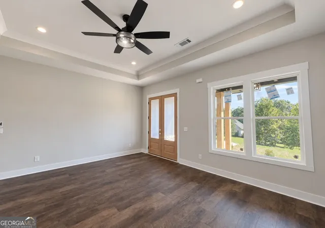 Photo 3 of Single family home for sale at 373 Stonington Dr, Mount Airy, GA 30563 | MLS# 10848354 | Listing updated on 2026-10-08