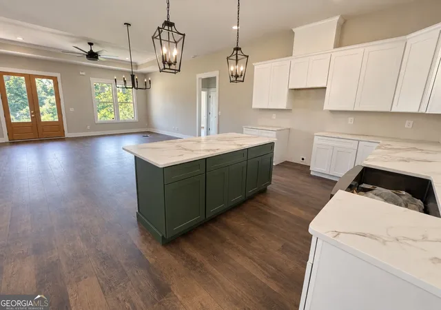 Photo 4 of Single family home for sale at 373 Stonington Dr, Mount Airy, GA 30563 | MLS# 10848354 | Listing updated on 2026-10-08