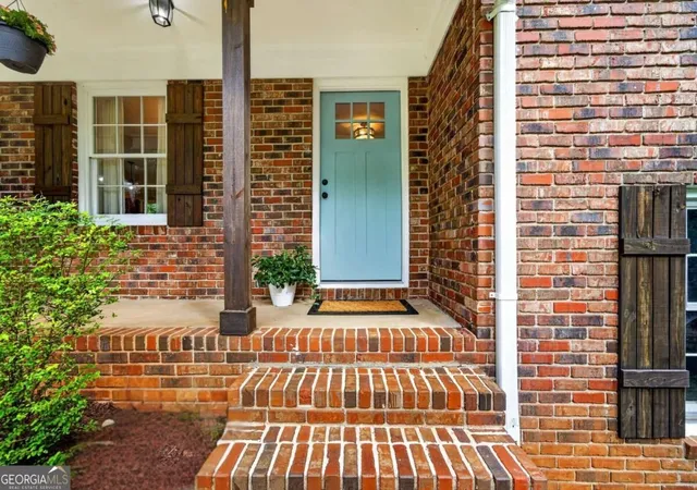 Photo 3 of Single family home for sale at 106 St James Ct, Athens, GA 30606 | MLS# 10852051 | Listing updated on 2026-10-05