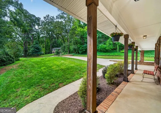 Photo 3 of Single family home for sale at 106 St James Ct, Athens, GA 30606 | MLS# 10852051 | Listing updated on 2026-10-07