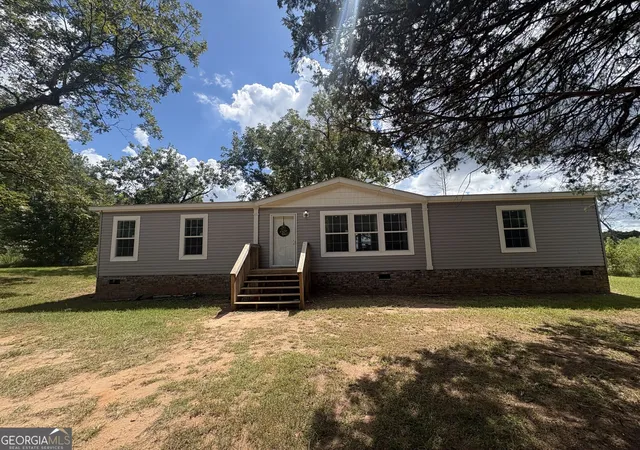 Photo 1 of Manufactured home for sale at 590 Bussell Rd, Warthen, GA 31094 | MLS# 10846606 | Listing updated on 2026-09-30