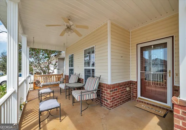 Photo 3 of Single family home for sale at 302 S Houston Springs Blvd, Perry, GA 31069 | MLS# 10849568 | Listing updated on 2026-10-01