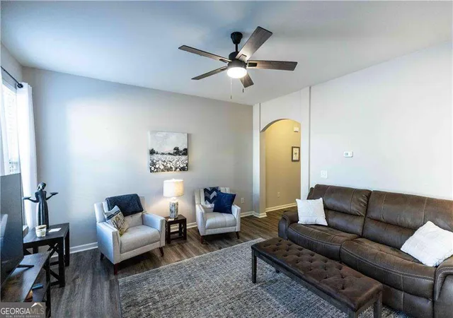 Photo 3 of Townhouse for sale at 3504 Castleberry Village Cir #36, Cumming, GA 30040 | MLS# 10848014 | Listing updated on 2026-09-17