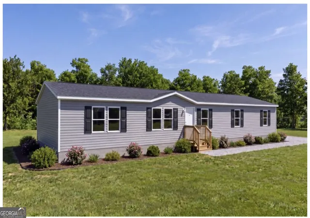 Photo 1 of Manufactured home for sale at 71 Vanns Valley Rd, Rome, GA 30161 | MLS# 10841052 | Listing updated on 2026-09-06