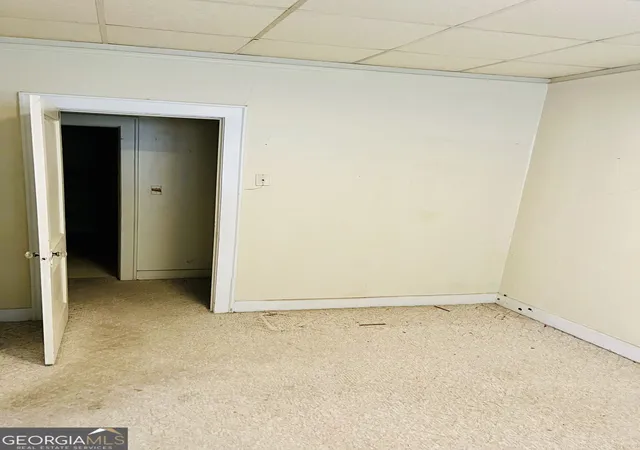 Photo 3 of Single family home for sale at 6 N Spring St, Claxton, GA 30417 | MLS# 10851694 | Listing updated on 2026-10-07