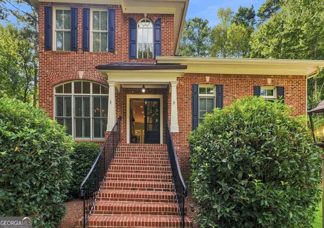 Photo 3 of Single family home for sale at 2230 Pinecliff Dr NE, Atlanta, GA 30345 | MLS# 10841709 | Listing updated on 2026-09-22