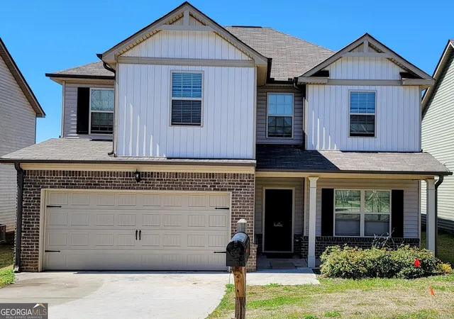 Photo 1 of Single family home for sale at 169 Madison Ave, Jackson, GA 30233 | MLS# 10844488 | Listing updated on 2026-09-26