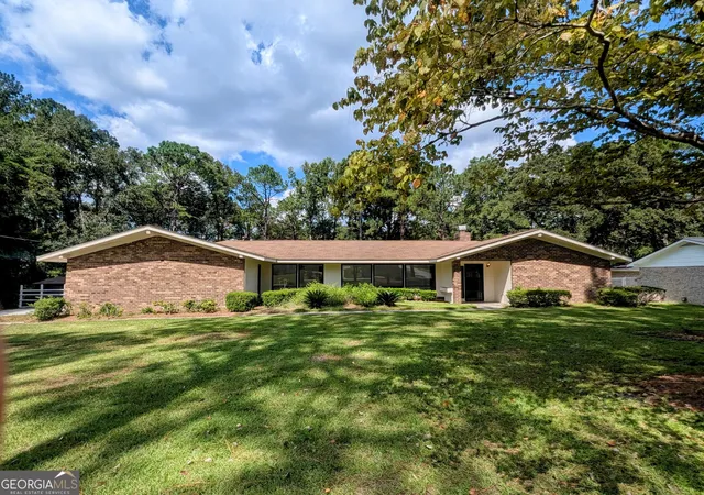 Photo 1 of Single family home for sale at 25 Golf Club Cir, Statesboro, GA 30458 | MLS# 10771516 | Listing updated on 2026-09-24