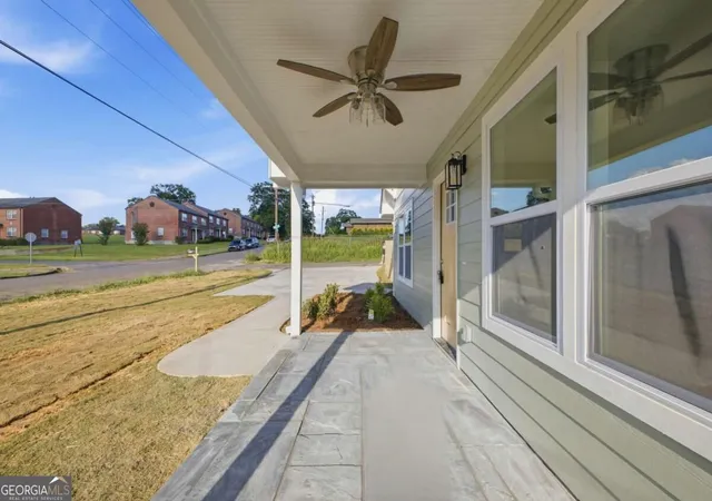 Photo 3 of Single family home for sale at 112 E 14th Street SW, Rome, GA 30161 | MLS# 10838757 | Listing updated on 2026-09-16