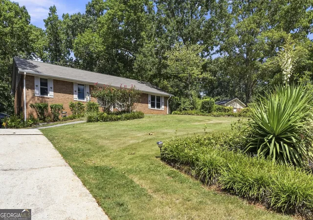 Photo 3 of Single family home for sale at 1788 Brandy Woods Dr Se, Conyers, GA 30013 | MLS# 10840894 | Listing updated on 2026-09-24