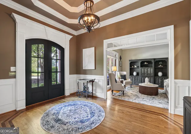 Photo 4 of Single family home for sale at 465 W Magnolia Cir, Johns Creek, GA 30005 | MLS# 10851557 | Listing updated on 2026-10-07