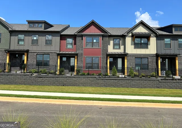 Photo 1 of Townhouse for sale at 259 Barracks Way #876, Hoschton, GA 30548 | MLS# 10852516 | Listing updated on 2026-10-08