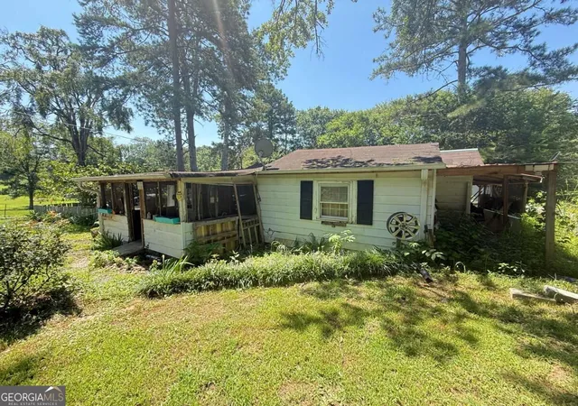 Photo 2 of Single family home for sale at 81 Coleman St, Kingston, GA 30145 | MLS# 10850707 | Listing updated on 2026-10-06