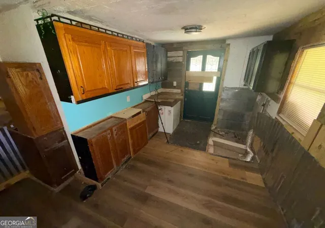 Photo 7 of Single family home for sale at 81 Coleman St, Kingston, GA 30145 | MLS# 10850707 | Listing updated on 2026-10-06