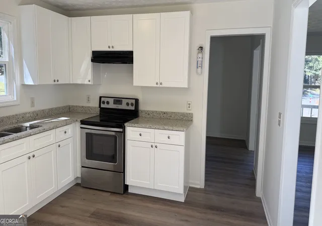 Photo 4 of Single family home for sale at 58 Alps Ct, Fairburn, GA 30213 | MLS# 10879215 | Listing updated on 2026-10-29