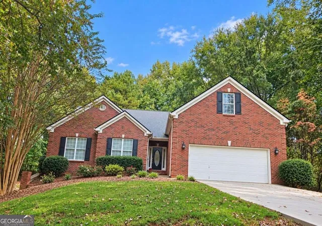 Photo 2 of Single family home for sale at 1271 Harvest Ln, Hoschton, GA 30548 | MLS# 10871262 | Listing updated on 2026-10-25