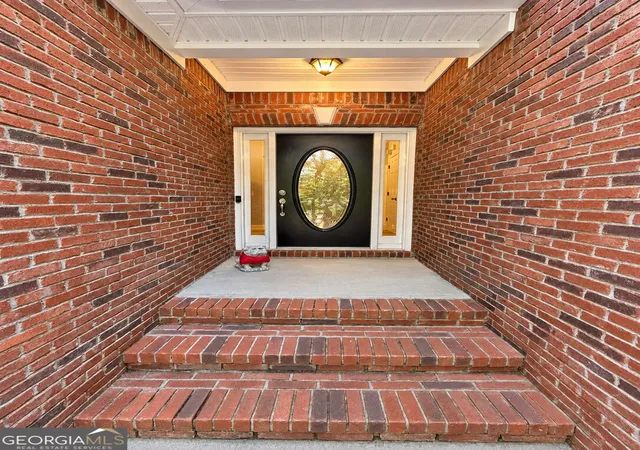 Photo 3 of Single family home for sale at 1271 Harvest Ln, Hoschton, GA 30548 | MLS# 10871262 | Listing updated on 2026-10-25