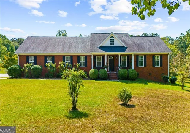 Photo 3 of Single family home for sale at 2572 Kingston Hwy Se, Rome, GA 30161 | MLS# 10846828 | Listing updated on 2026-09-30