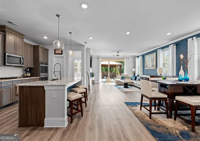 Photo 4 of Single family home for sale at 103 Vivian Ln, Peachtree City, GA 30269 | MLS# 10835910 | Listing updated on 2026-10-01