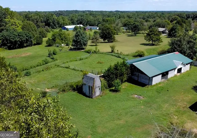Photo 4 of Single family home for sale at 383 Jones Rd, Milner, GA 30257 | MLS# 10838845 | Listing updated on 2026-09-18