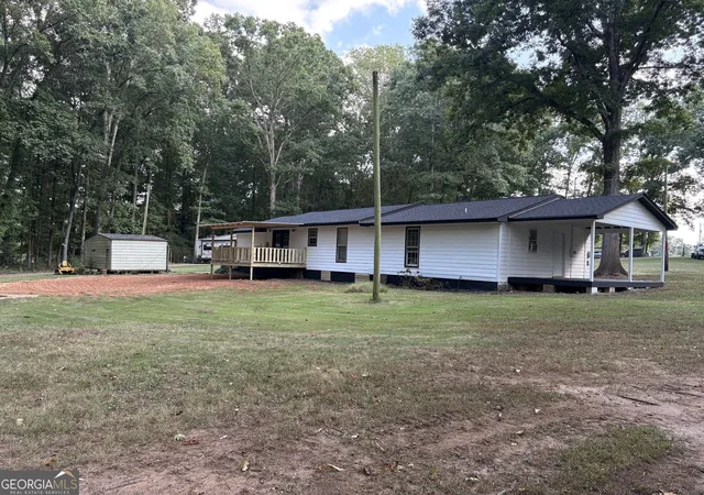 Photo 3 of Sale Pending at 326 Eichelberger Dr, Lagrange, GA 30241 | MLS# 10850126 | Listing updated on 2026-10-04