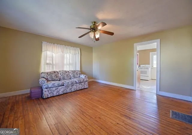 Photo 3 of Single family home for sale at 34 Kimsey St, Blairsville, GA 30512 | MLS# 10879874 | Listing updated on 2026-10-27