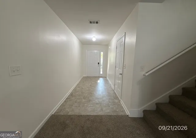 Photo 2 of Single family home for sale at 1095 Mcconaughy Ct, Mcdonough, GA 30253 | MLS# 10852444 | Listing updated on 2026-10-08