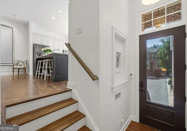 Photo 3 of Townhouse for sale at 2691 Rivers Edge Dr Ne #48, Atlanta, GA 30324 | MLS# 10833867 | Listing updated on 2026-09-24