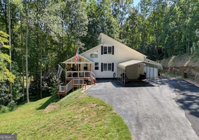Photo 3 of Single family home for sale at 90 Paul Nicholson Rd, Blairsville, GA 30512 | MLS# 10852430 | Listing updated on 2026-10-08