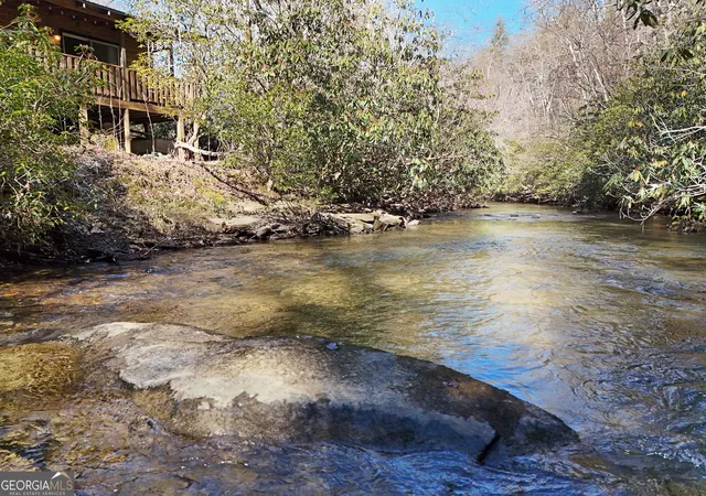Photo 1 of Single family home for sale at 150 Donna Lee Ln, Mineral Bluff, GA 30559 | MLS# 10830515 | Listing updated on 2026-09-05