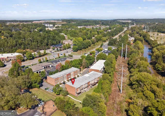 Photo 3 of Townhouse for sale at 131 Riverwatch Ct, Canton, GA 30114 | MLS# 10871422 | Listing updated on 2026-10-28