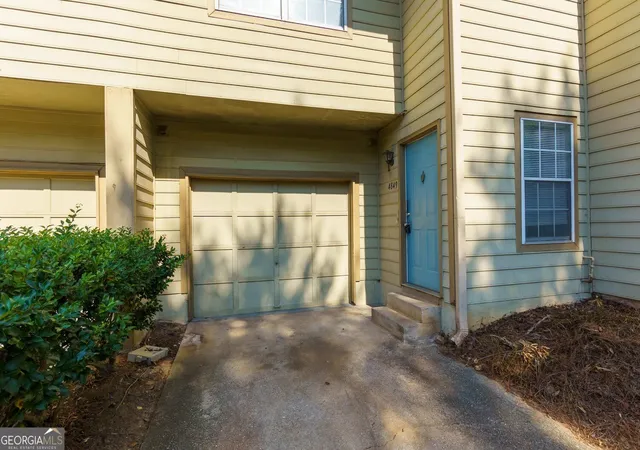 Photo 3 of Townhouse for sale at 4849 Wuthering Way, Norcross, GA 30093 | MLS# 10851844 | Listing updated on 2026-10-07