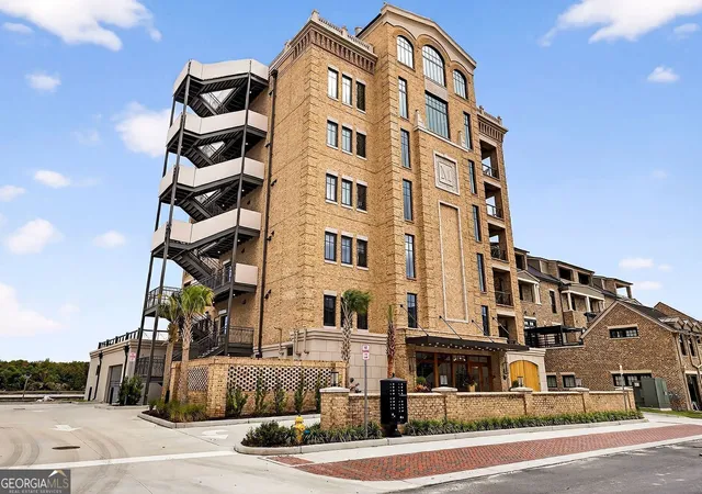 Photo 2 of Condo for sale at 440 Geo Meyer Ave #5, Savannah, GA 31401 | MLS# 10837603 | Listing updated on 2026-09-15