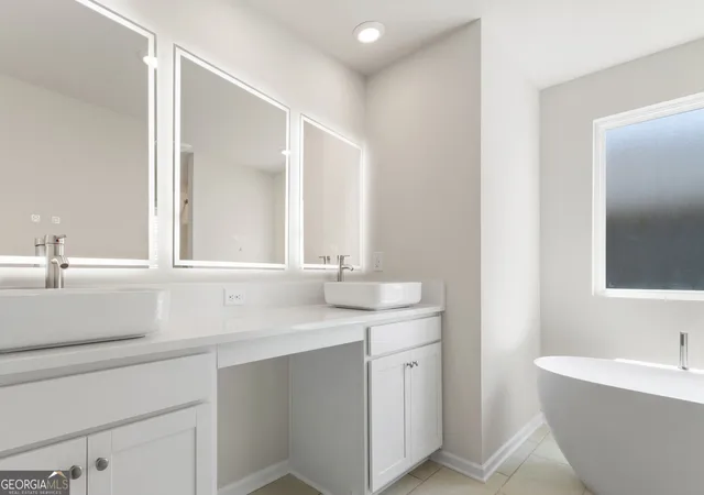 Photo 3 of Single family home for sale at 1219 Dickens Rd, Greensboro, GA 30642 | MLS# 10835970 | Listing updated on 2026-09-08